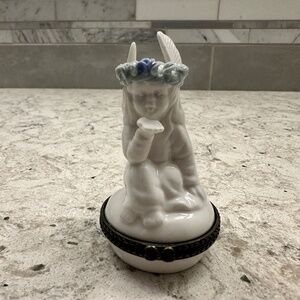 Vintage Angel girl‎ porcelain trinket jewelry box